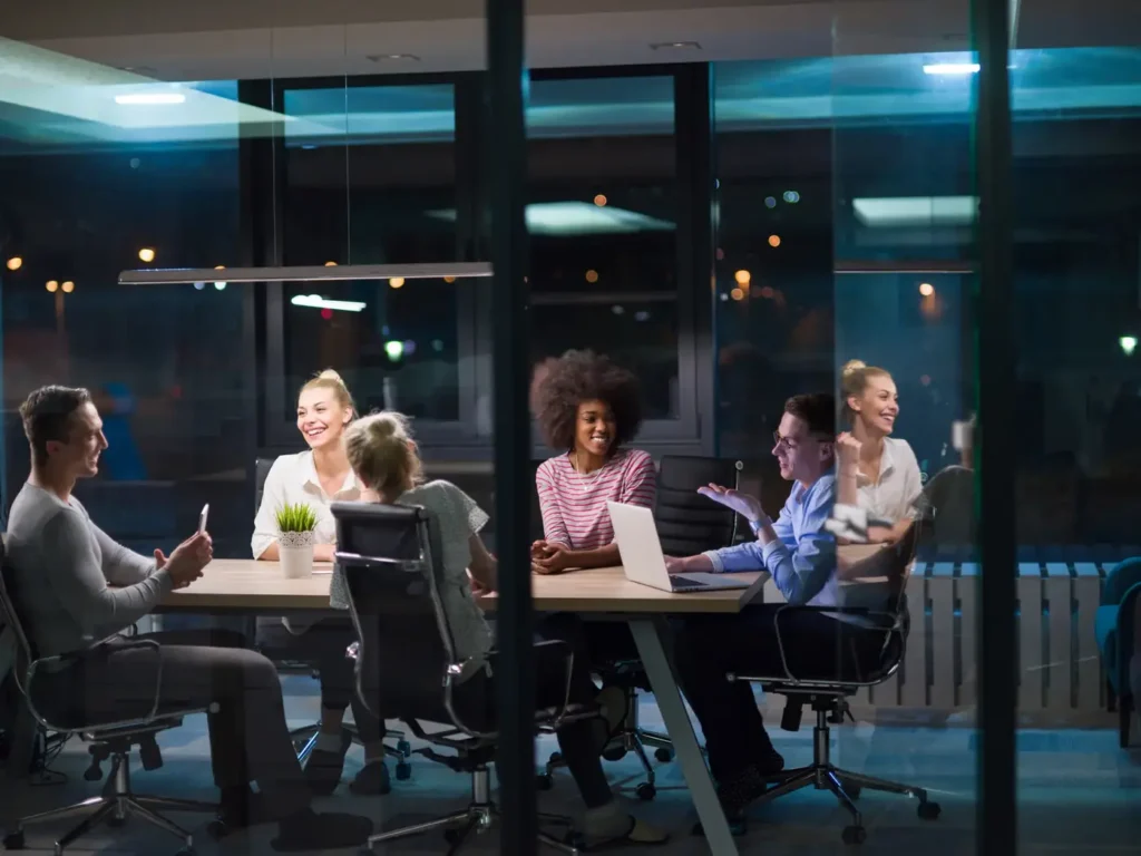 In-House Marketing vs Agency: When Training Beats Outsourcing